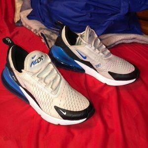 blue & white Nike 270